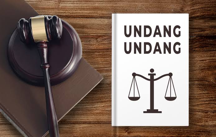 Peraturan Perundang-undangan UUD