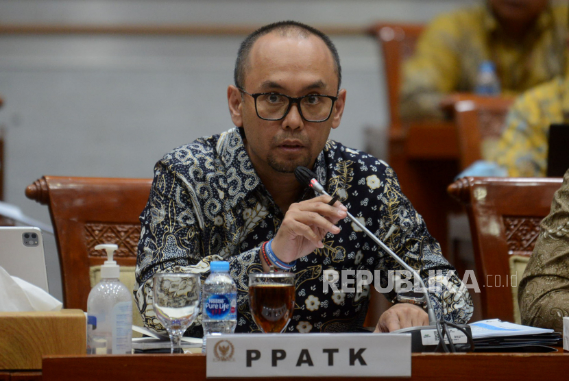 Apa Dasar Hukum Pemblokiran Rekening